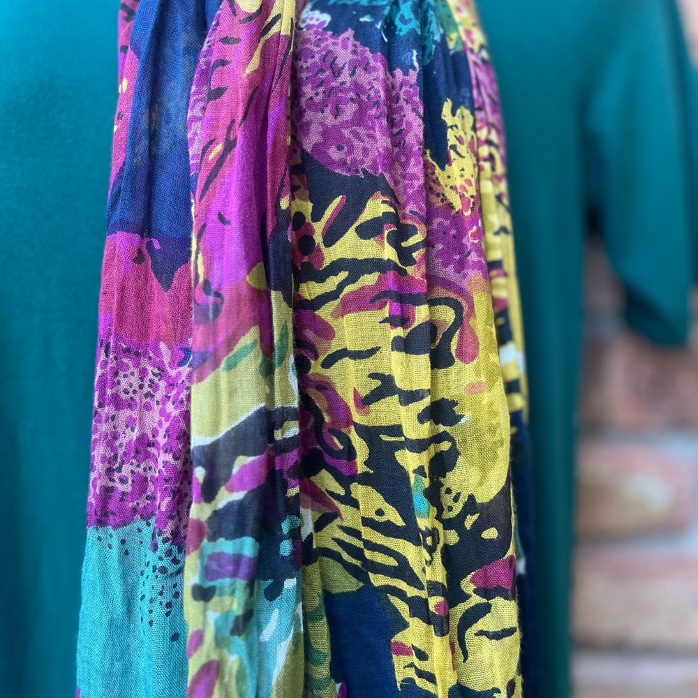 ABSTRACT SCARF JEWEL COLORS FRINGE - Picture 9 of 11